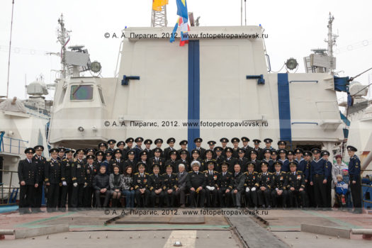Фоторепортаж: празднование годовщины со дня первого подъема Военно-морского флага на Краснознаменном пограничном сторожевом корабле "Дзержинский"