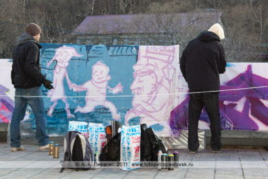 Фотографии граффити-акции в городе Петропавловске-Камчатском