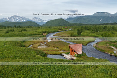 Фотография: камчатский пейзаж в Налычево — река Горячая, Горячереченские термальные источники