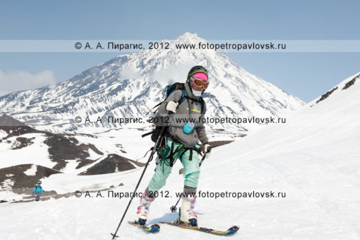 Спортивный фоторепортаж: ски-альпинизм, командная гонка. Полуостров Камчатка, Авачинский перевал