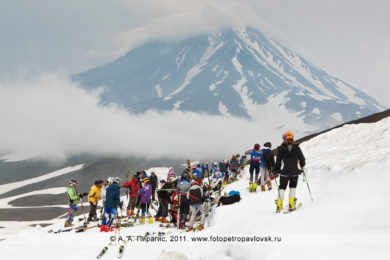 Спортивный фоторепортаж: летнее первенство Камчатского края по горнолыжному спорту на Авачинском вулкане