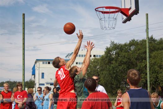 Спортивный фоторепортаж: кубок Камчатского края по уличному баскетболу