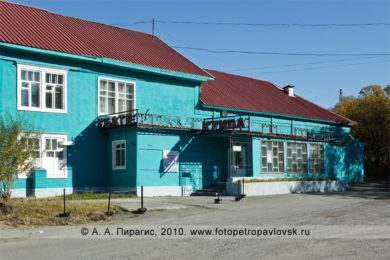 Камчатский театр кукол, город Петропавловск-Камчатский, улица Максутова, 42