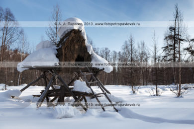 Фотографии эвенского стойбища "Мэнэдек" ("Место встречи") в селе Анавгай на полуострове Камчатка