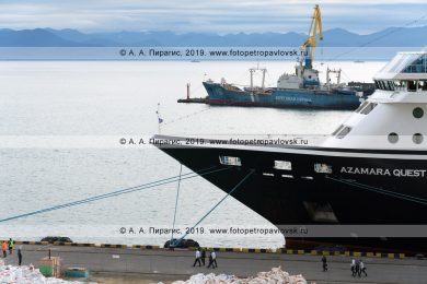 Круизный лайнер Azamara Quest на Камчатке. Петропавловск-Камчатский морской торговый порт
