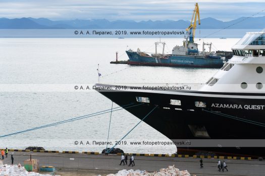Круизный лайнер Azamara Quest на Камчатке. Петропавловск-Камчатский морской торговый порт