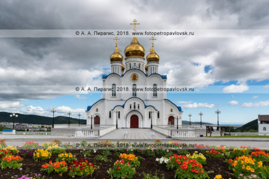 Кафедральный собор во имя Святой Живоначальной Троицы. Полуостров Камчатка, город Петропавловск-Камчатский