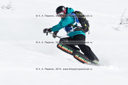 Спортивный фоторепортаж: фотографии соревнований по фрирайду "Kamchatka freeride Open Cup" на полуострове Камчатка