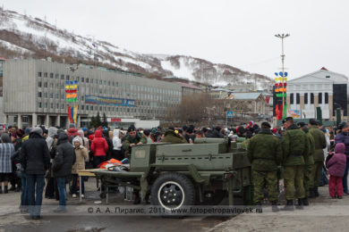 Фоторепортаж: полевые кухни с солдатской кашей и чаем в День Победы