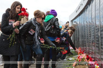 Фоторепортаж: митинг студенческой молодежи полуострова Камчатка "Вахта Памяти", в честь годовщины Победы советского народа в Великой Отечественной войне